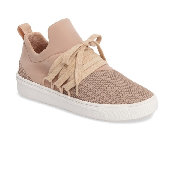 Steve Madden Shoes - Steve Madden Lancer Sneaker
